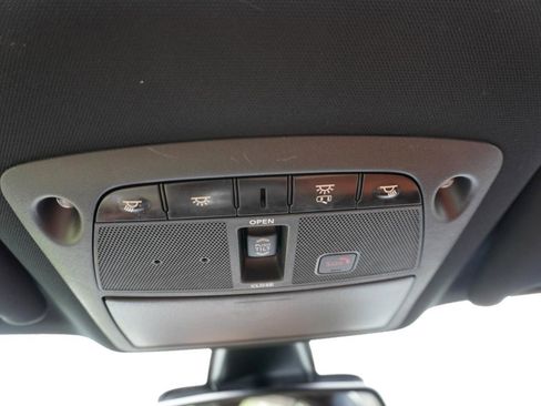 Used 2019 Nissan Maxima Platinum w/ Reserve Package image 34