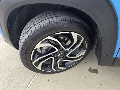 Used 2025 Chevrolet TrailBlazer RS w/ Convenience Package image 7