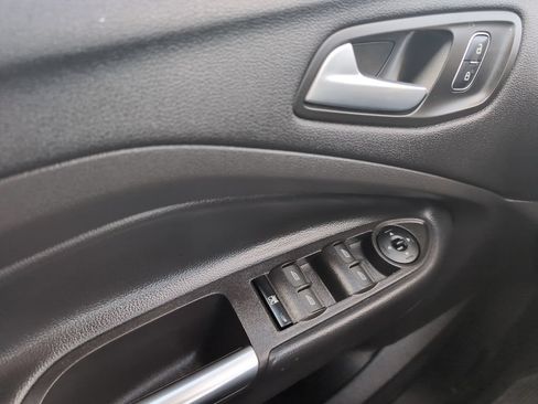 Used 2018 Ford Escape SE AWD/4WD image 18