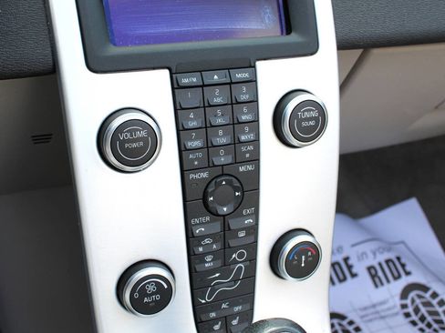Used 2012 Volvo C70 T5 FWD image 26
