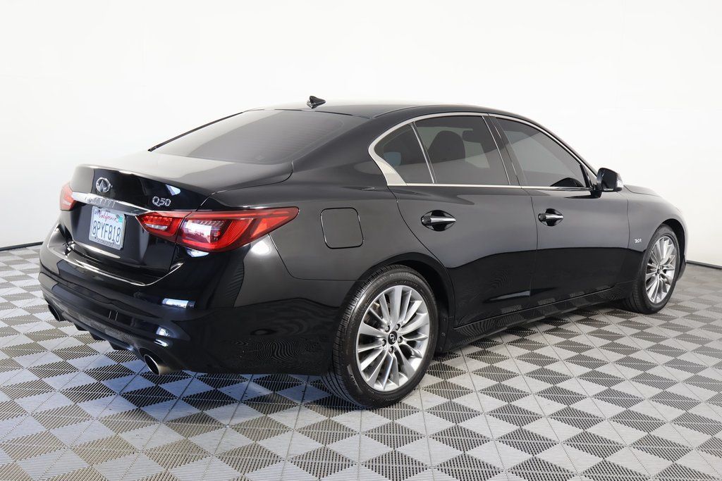 Used 2020 INFINITI Q50 Luxe RWD image 4