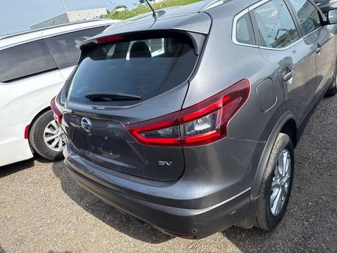 Used 2020 Nissan Rogue Sport SV FWD image 6