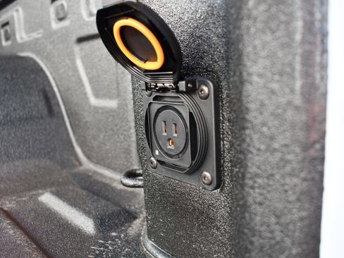 New 2026 GMC Sierra 1500 SLT w/ SLT Premium Plus Package image 10