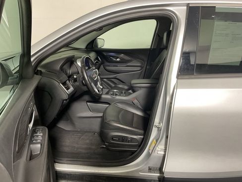Used 2019 GMC Terrain SLT w/ Preferred Package AWD/4WD image 19