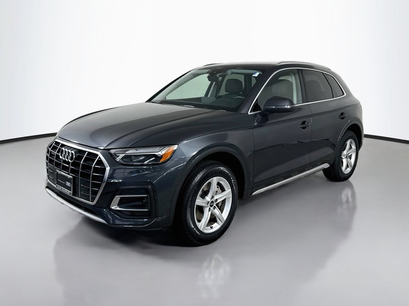 Certified 2023 Audi Q5 Premium w/ Convenience Package AWD/4WD image 1