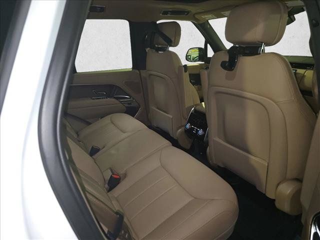 New 2026 Land Rover Range Rover SE AWD/4WD image 11