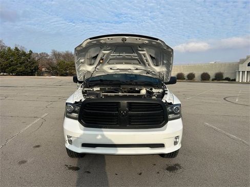 Used 2013 RAM 1500 Sport image 10