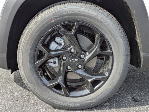 New 2026 Chevrolet Trax LT w/ Midnight Edition image 30