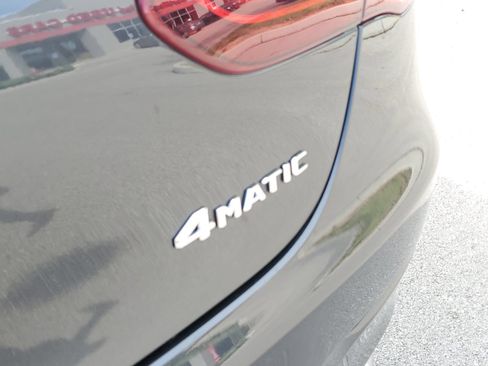 Used 2020 Mercedes-Benz GLC 300 4MATIC Coupe image 8