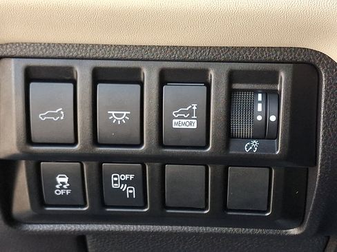 Used 2022 Subaru Ascent Touring w/ Popular Package #2A image 27