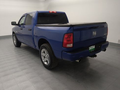 Used 2017 RAM 1500 Express w/ Express Value Package image 5