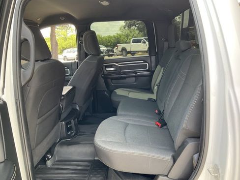 Used 2023 RAM 3500 Big Horn w/ Level 1 Equipment Group AWD/4WD image 9