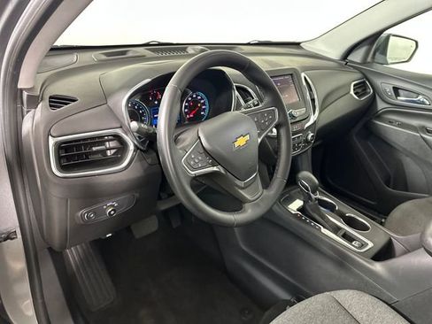 Used 2024 Chevrolet Equinox LT image 13
