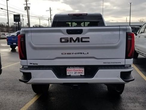 New 2026 GMC Sierra 2500 Denali Ultimate image 3