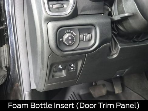 Used 2022 RAM 1500 Laramie w/ Sport Appearance Package AWD/4WD image 39