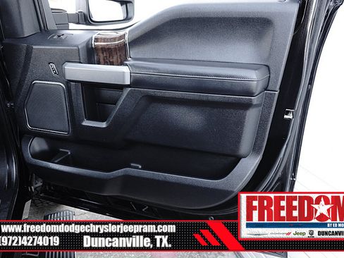 Used 2017 Ford F250 Platinum w/ Platinum Ultimate Package AWD/4WD image 40