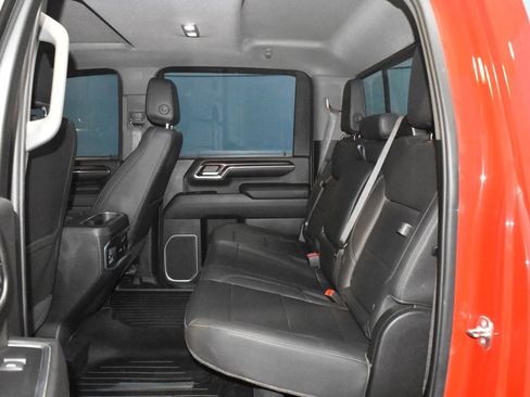 Used 2024 GMC Sierra 2500 SLT w/ SLT Premium Package AWD/4WD image 20