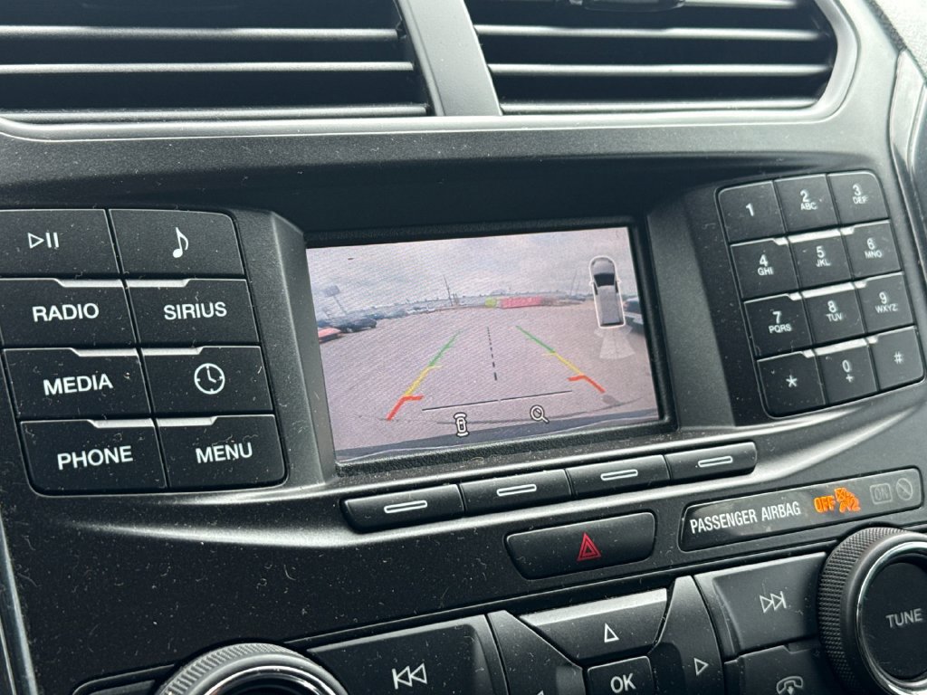 Used 2019 Ford Explorer XLT FWD image 19