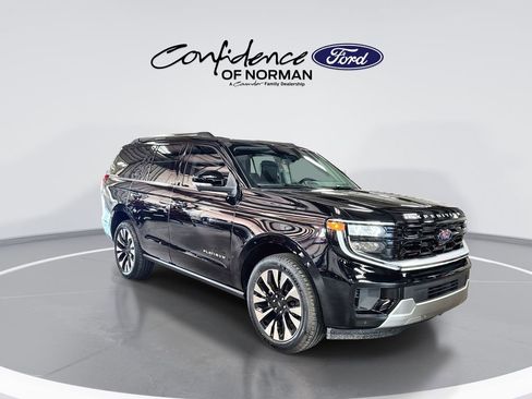 New 2026 Ford Expedition Platinum w/ Driver's Package AWD/4WD image 11