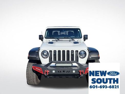 Used 2023 Jeep Gladiator Rubicon w/ LED Lighting Group image 9