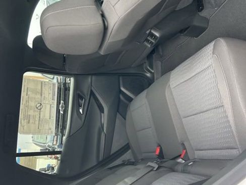 New 2026 Chevrolet Equinox LT image 30