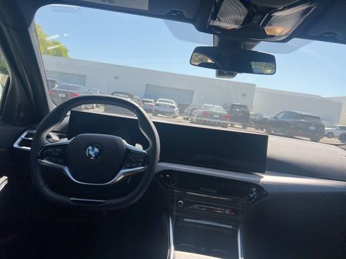 Used 2026 BMW 330i Sedan RWD image 12