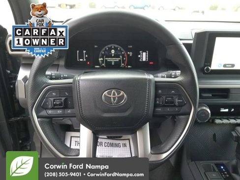 Used 2025 Toyota 4Runner SR5 image 14
