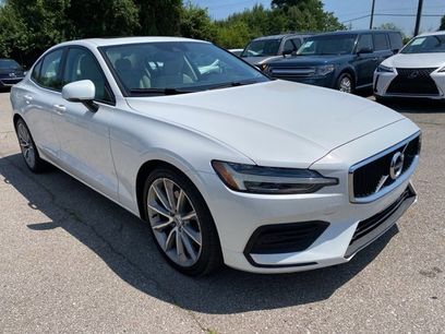 Used 2020 Volvo S60 T5 Momentum
