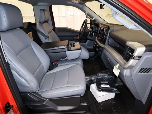 New 2026 Ford F550 4x4 Regular Cab Super Duty image 12