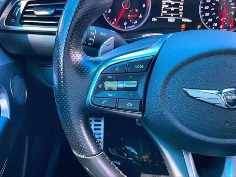 Used 2019 Genesis G70 2.0T Advanced w/ Sport Package image 24