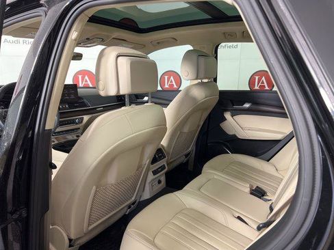 Used 2022 Audi Q5 2.0T Premium image 10