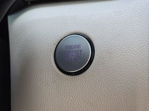 Used 2023 Kia Sorento SX AWD/4WD image 20