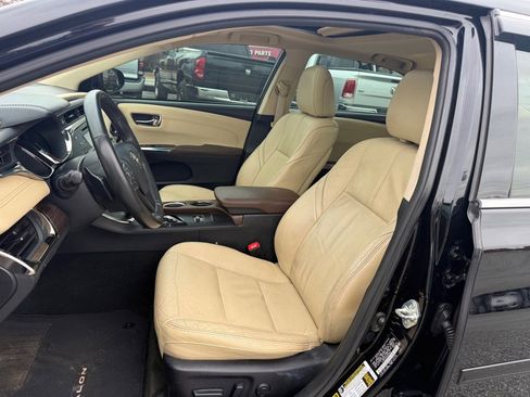 Used 2013 Toyota Avalon XLE Touring image 9