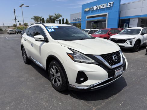 Used 2021 Nissan Murano SV FWD image 2