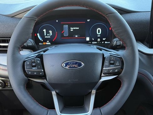 New 2026 Ford Explorer ST-Line w/ ST-Line Street Pack image 41