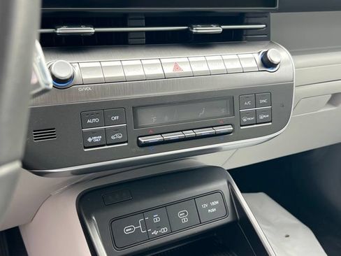 Certified 2024 Hyundai Kona SEL FWD image 20