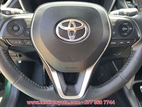 Used 2022 Toyota Corolla Cross XLE w/ Black Badges Package (TMS) AWD/4WD image 18