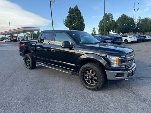 Used 2018 Ford F150 XLT w/ Equipment Group 302A Luxury AWD/4WD image 7
