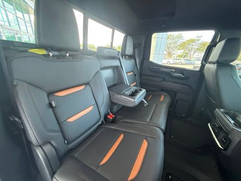 Used 2024 GMC Sierra 1500 AT4 w/ AT4 Premium Package AWD/4WD image 45