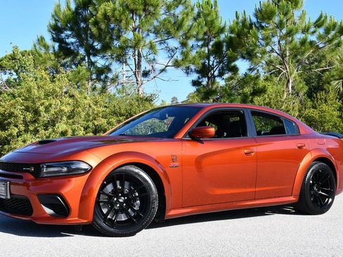 Used 2021 Dodge Charger Scat Pack RWD image 2