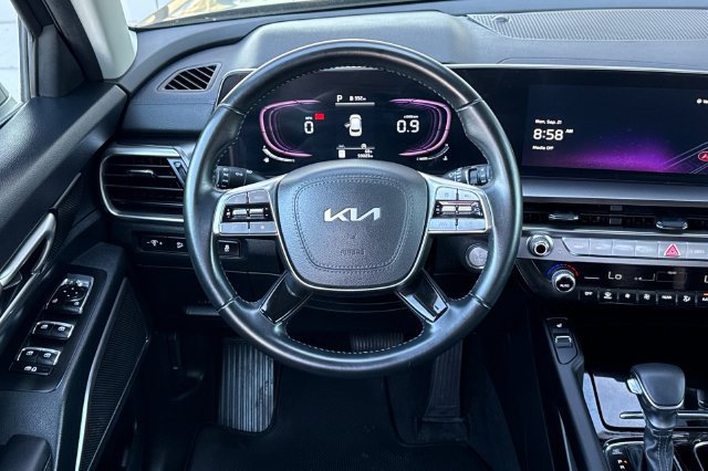 Certified 2025 Kia Telluride S FWD image 18