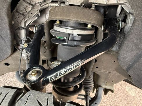 Used 2020 Chevrolet Silverado 1500 High Country image 29