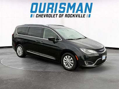 Used 2018 Chrysler Pacifica Touring-L