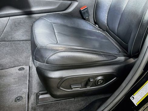 Used 2022 Jeep Grand Cherokee L Limited image 23