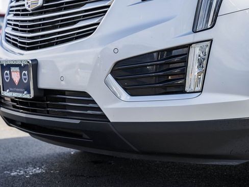 Used 2018 Cadillac XT5 Premium Luxury image 16