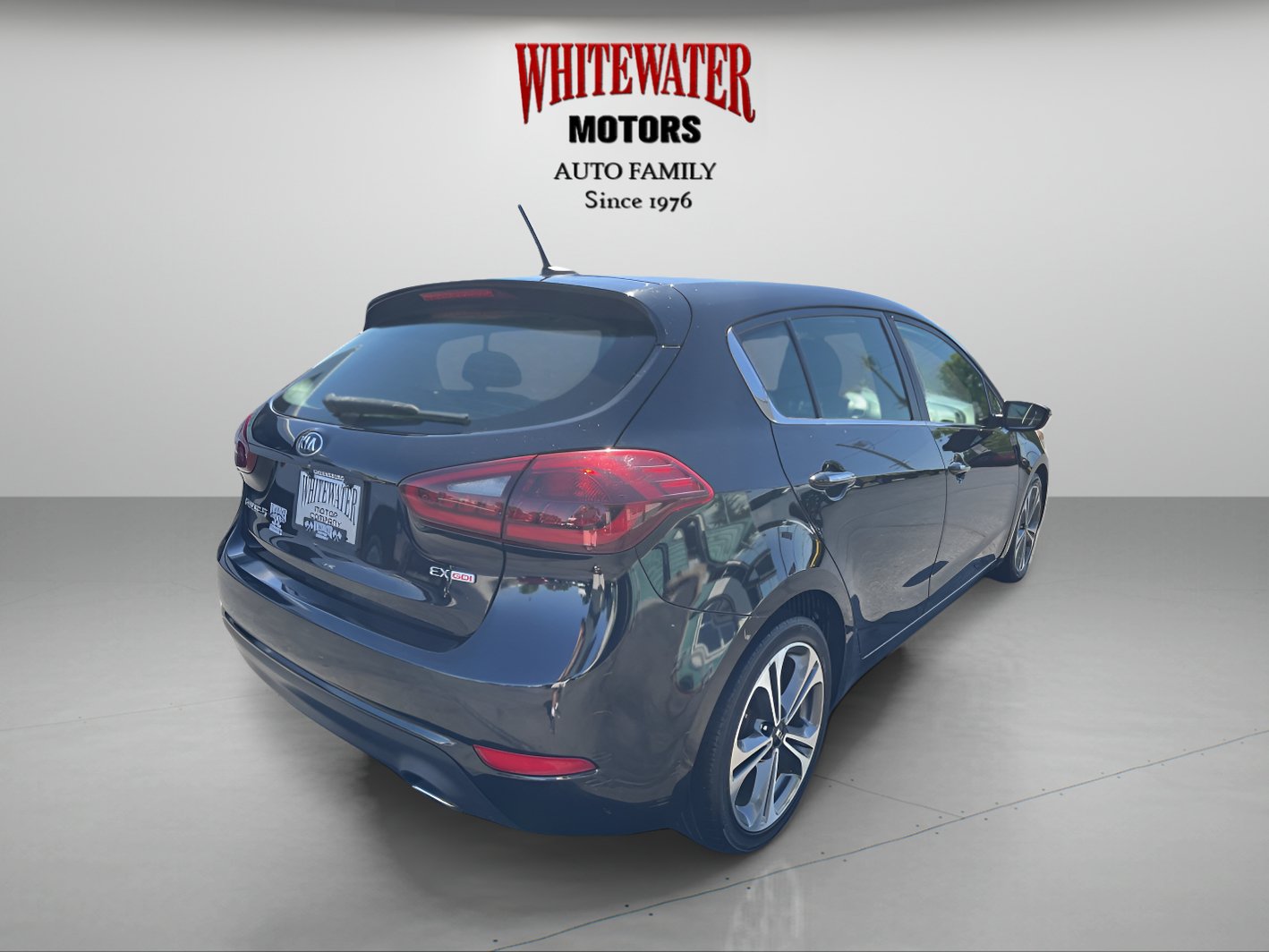 Used 2016 Kia Forte EX w/ EX Premium Technology Package FWD image 5