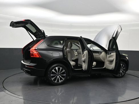 Certified 2024 Volvo XC60 B5 Core w/ Protection Package Premier AWD/4WD image 36