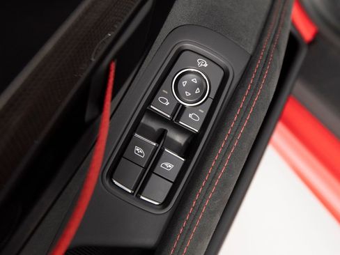 Certified 2023 Porsche 718 Cayman GT4 RWD image 21
