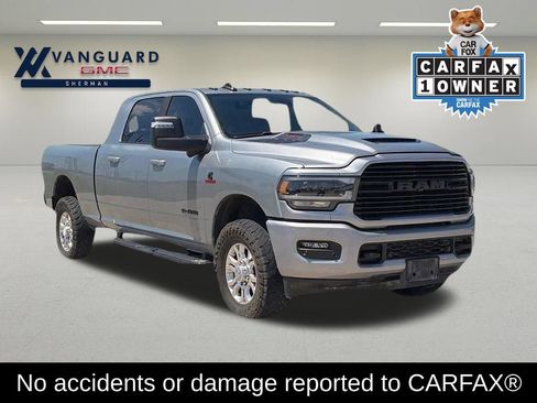 Used 2024 RAM 2500 Laramie w/ Night Edition AWD/4WD image 2