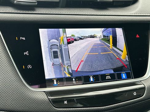 Used 2026 Cadillac XT5 Premium Luxury FWD image 28